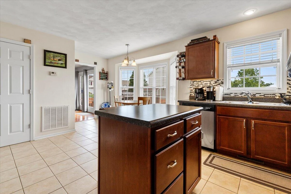 515 Keystone DR NW - Photo 26