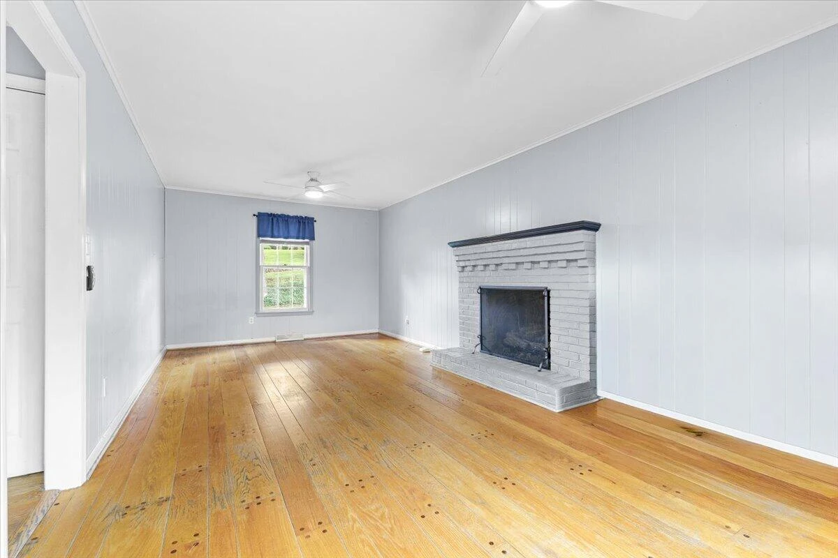 3755 Kentland DR - Photo 15