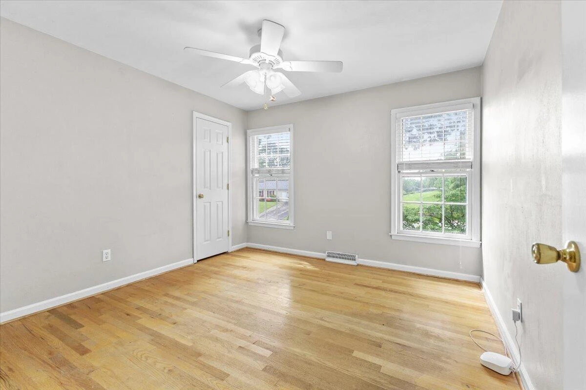 3755 Kentland DR - Photo 28