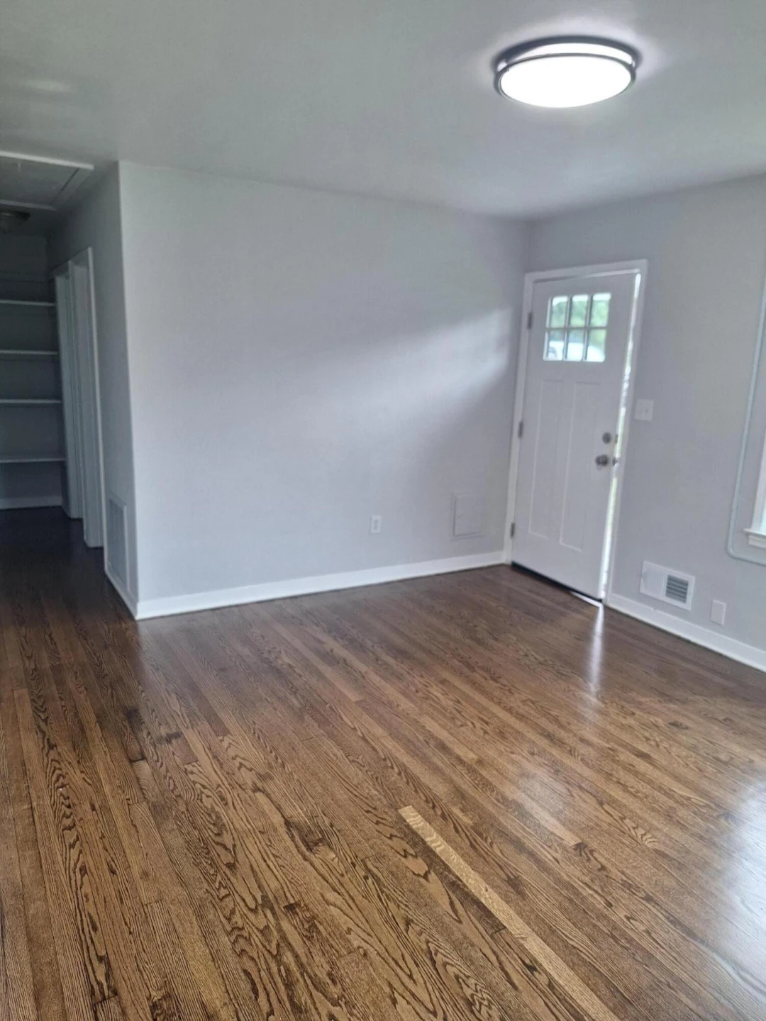 4034 Maine AVE NW - Photo 11