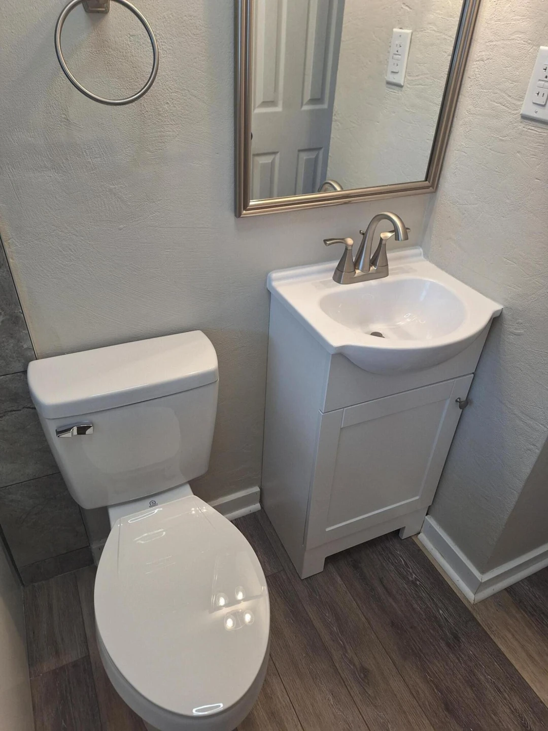 4034 Maine AVE NW - Photo 15