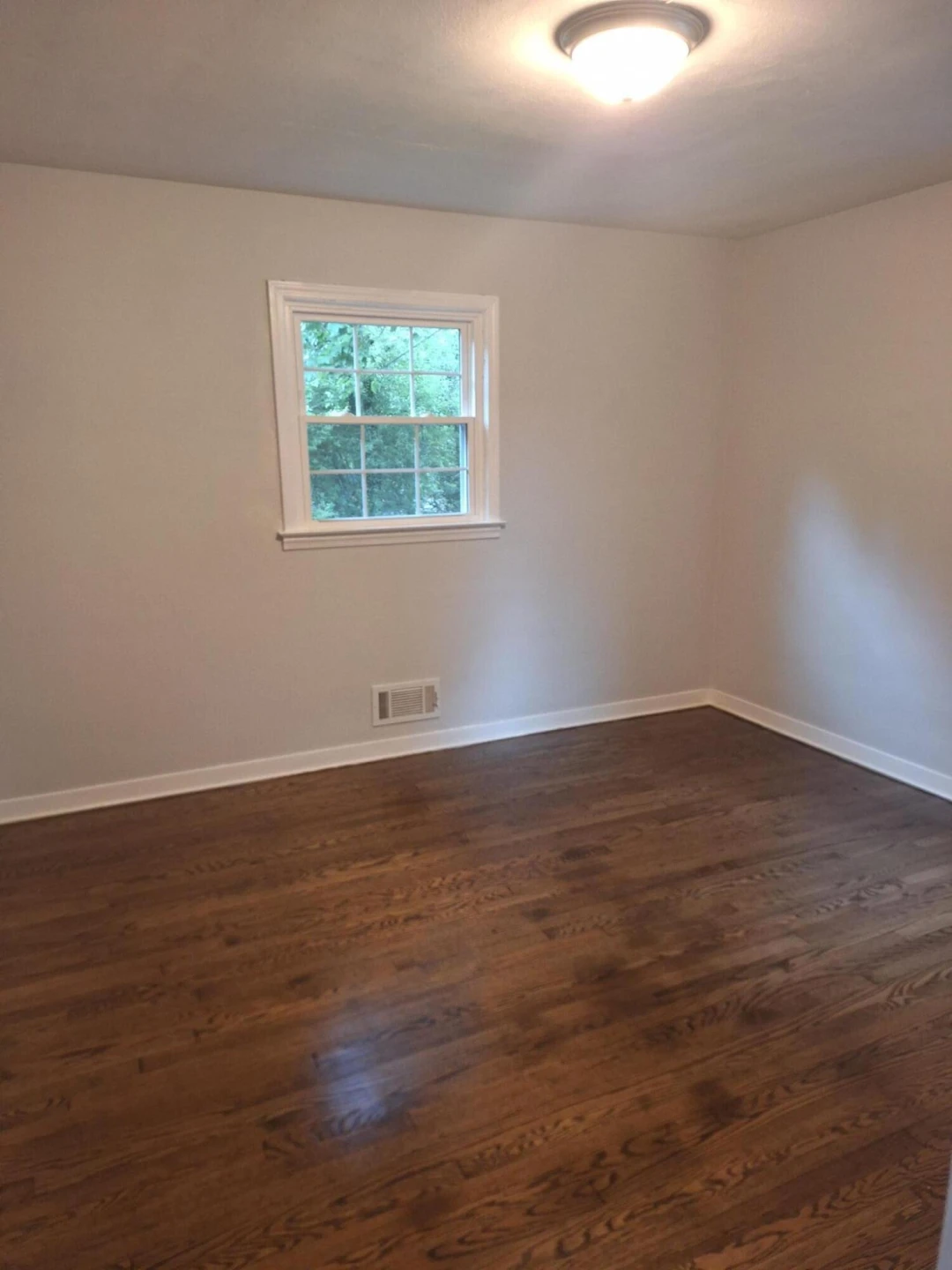 4034 Maine AVE NW - Photo 19