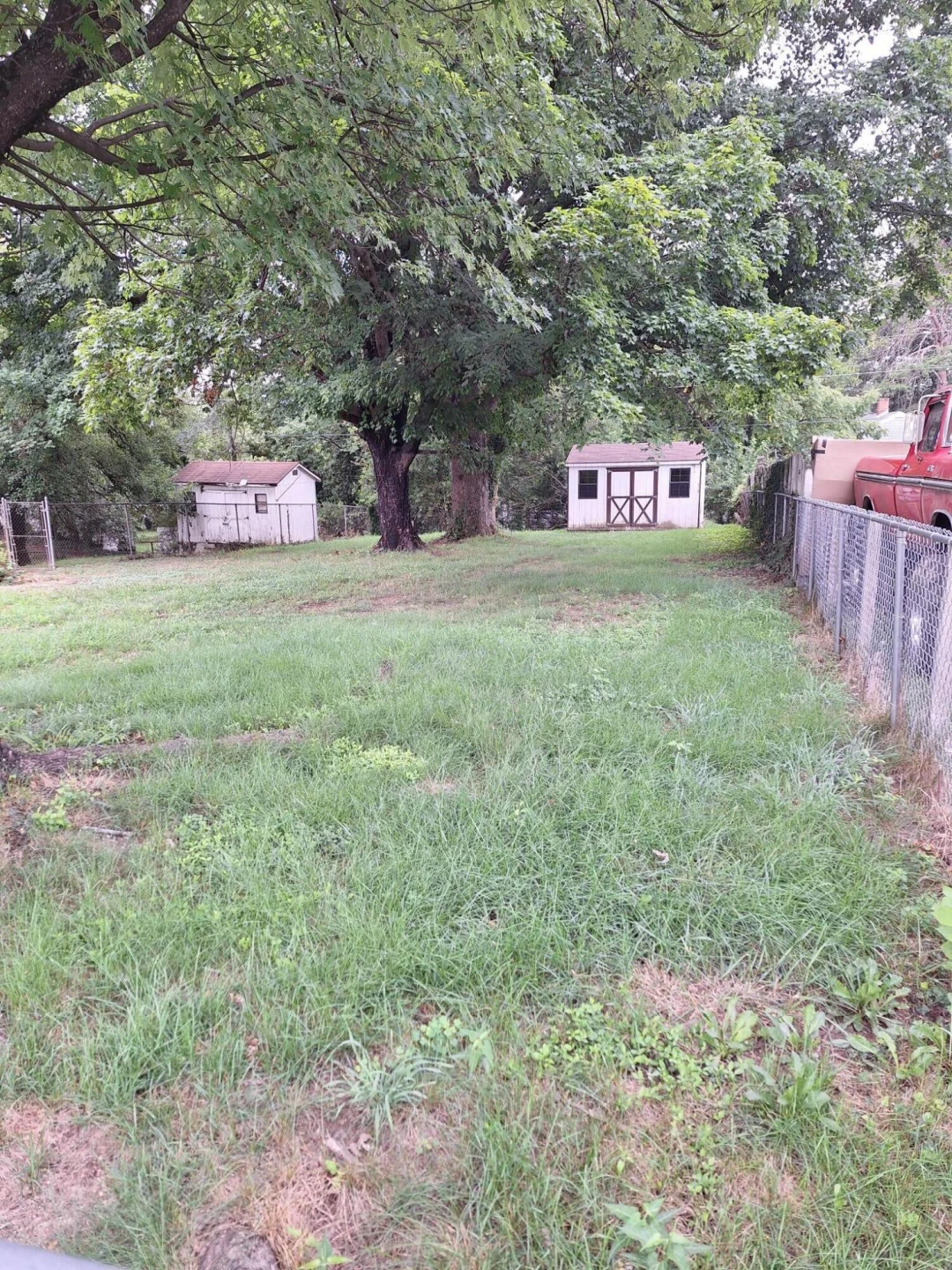 4034 Maine AVE NW - Photo 20
