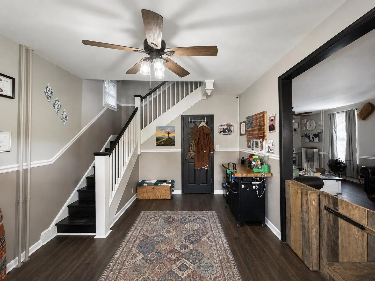 605 Brussels AVE - Photo 10