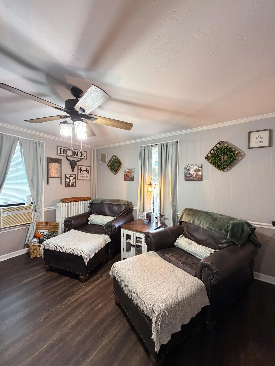 605 Brussels AVE - Photo 14