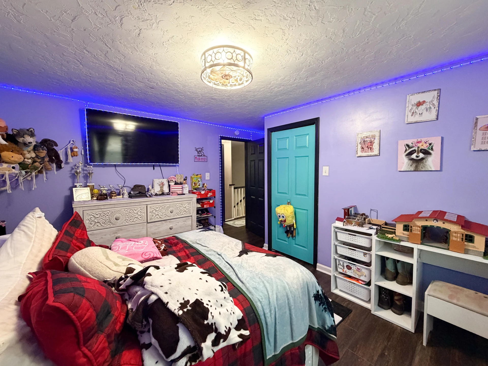 605 Brussels AVE - Photo 38