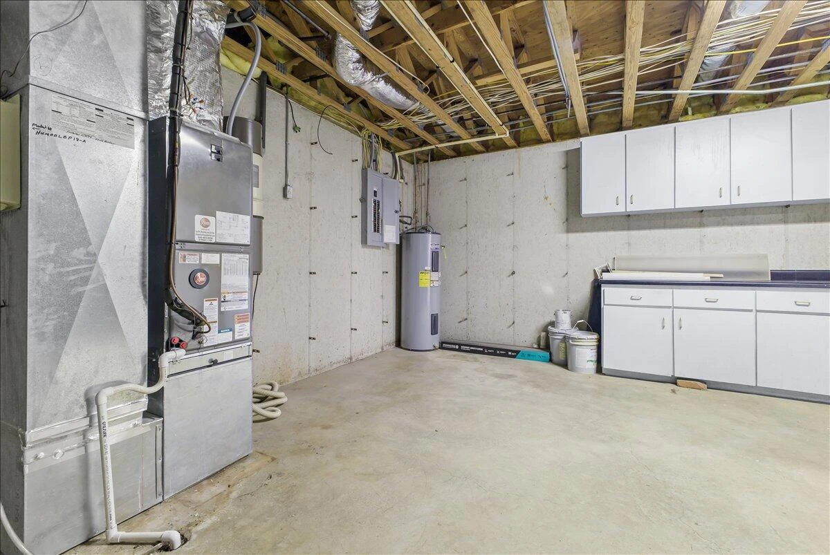 9541 Franklin ST - Photo 27