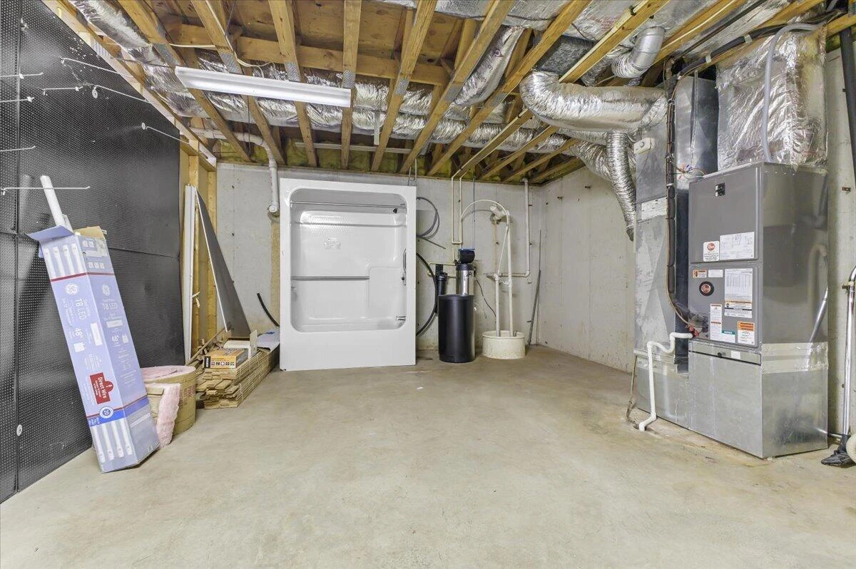 9541 Franklin ST - Photo 28
