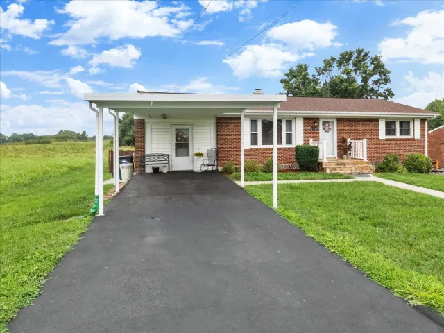 1915 Glenroy ST NW, Roanoke, VA, 24017