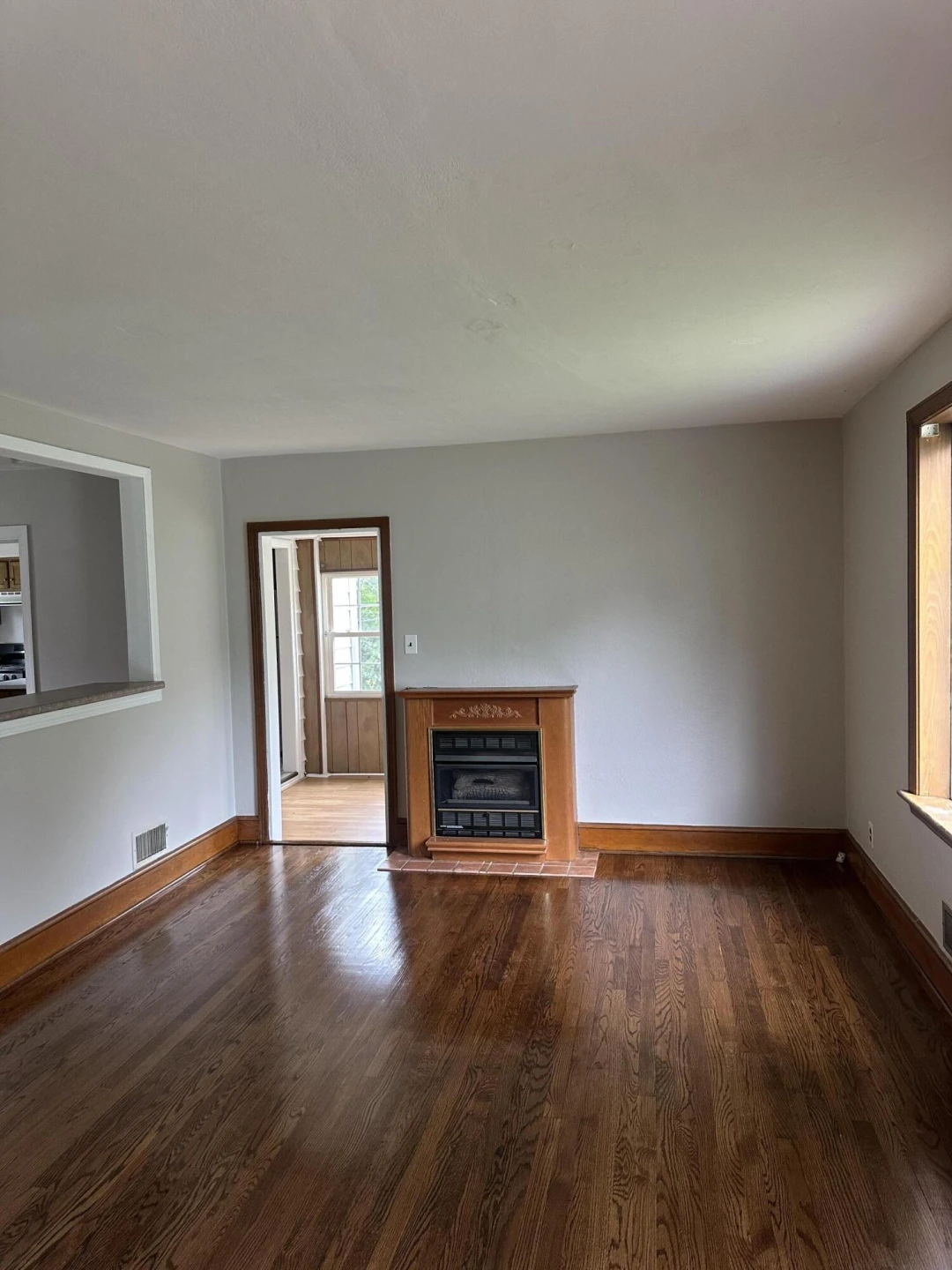 2603 Dell AVE NE - Photo 3