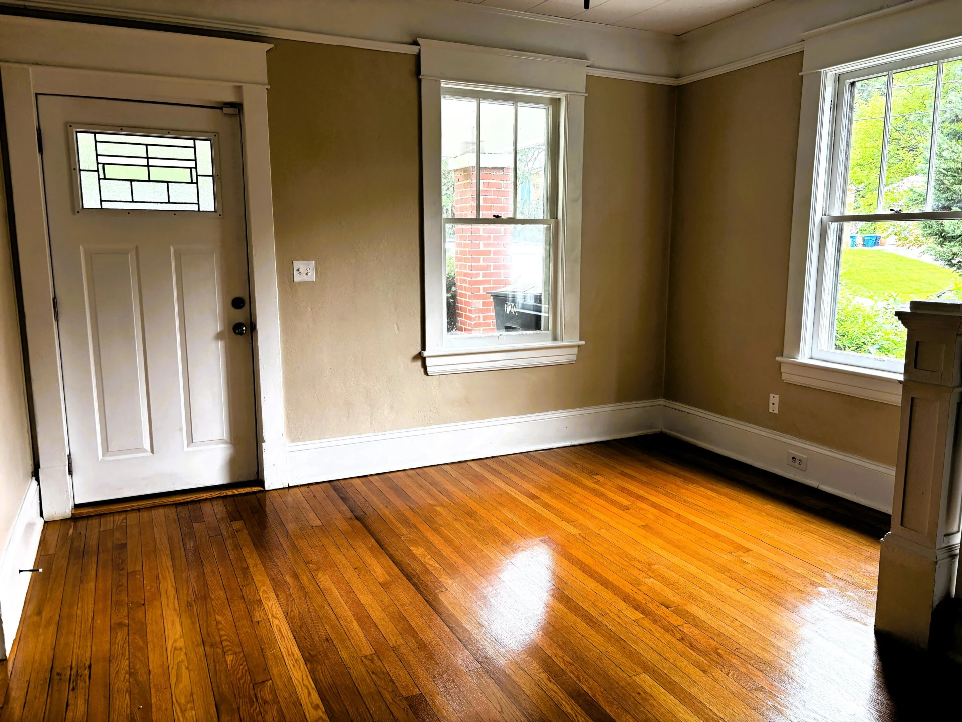 720 Riverland RD SE - Photo 2
