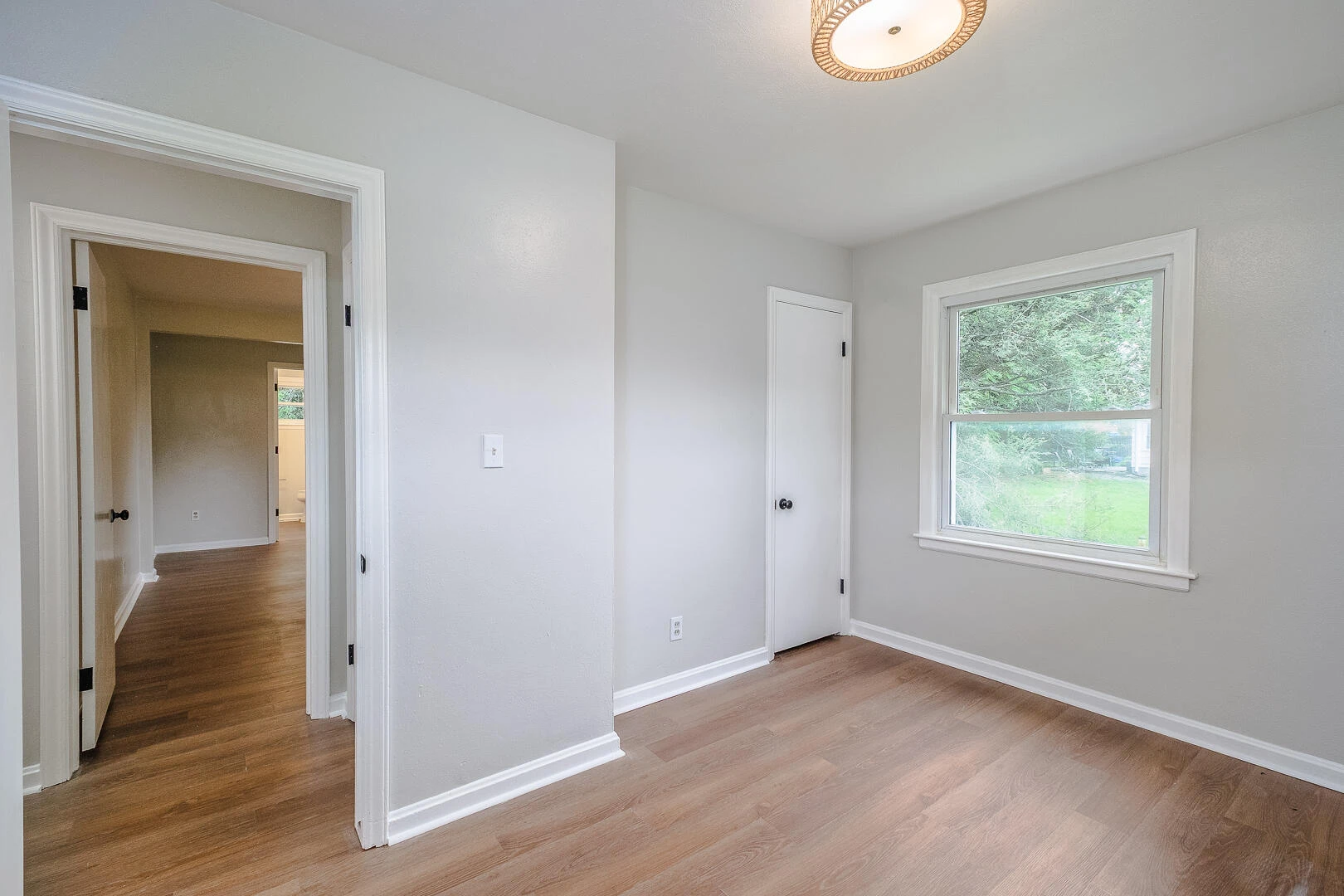 1629 Golfside AVE NW - Photo 18