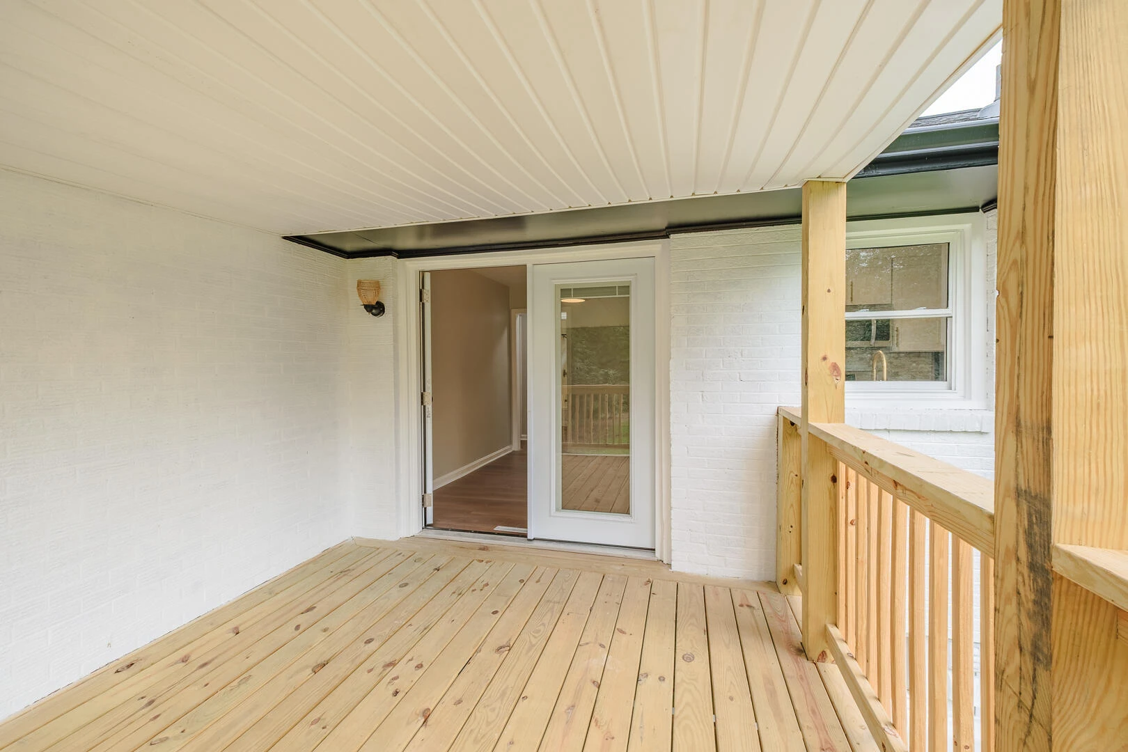 1629 Golfside AVE NW - Photo 35