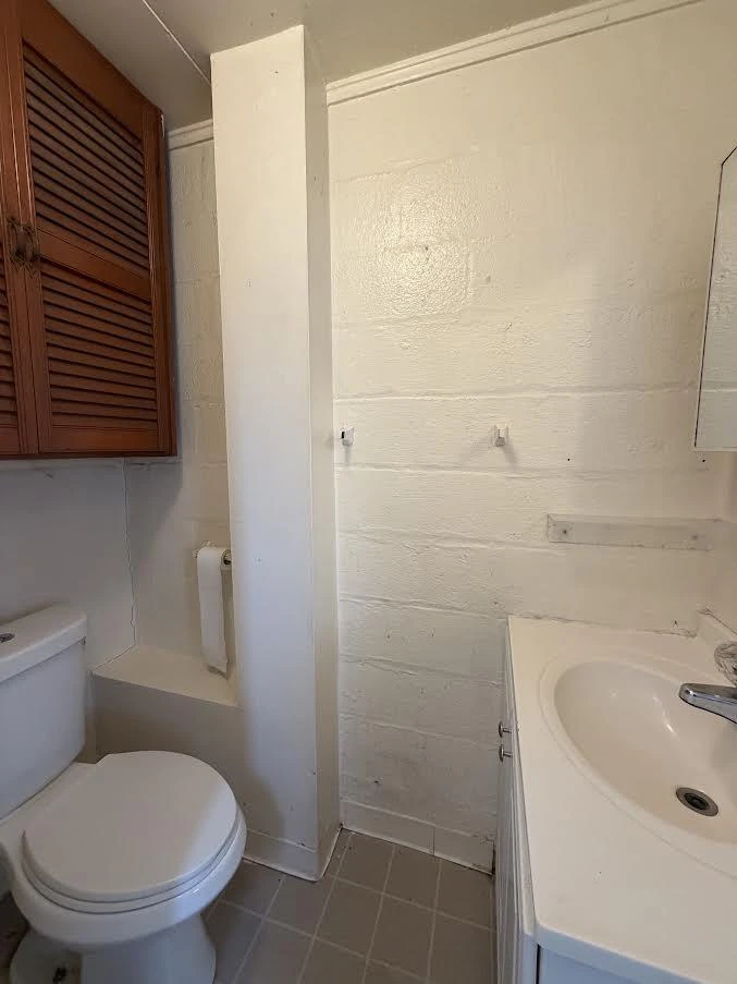 126 & 128 Troy AVE NE - Photo 9