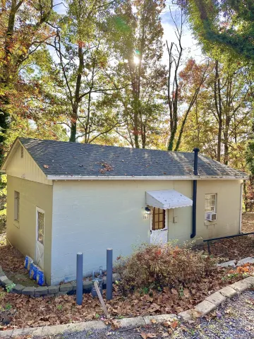 702 Jefferson AVE, Clifton Forge, VA, 24422