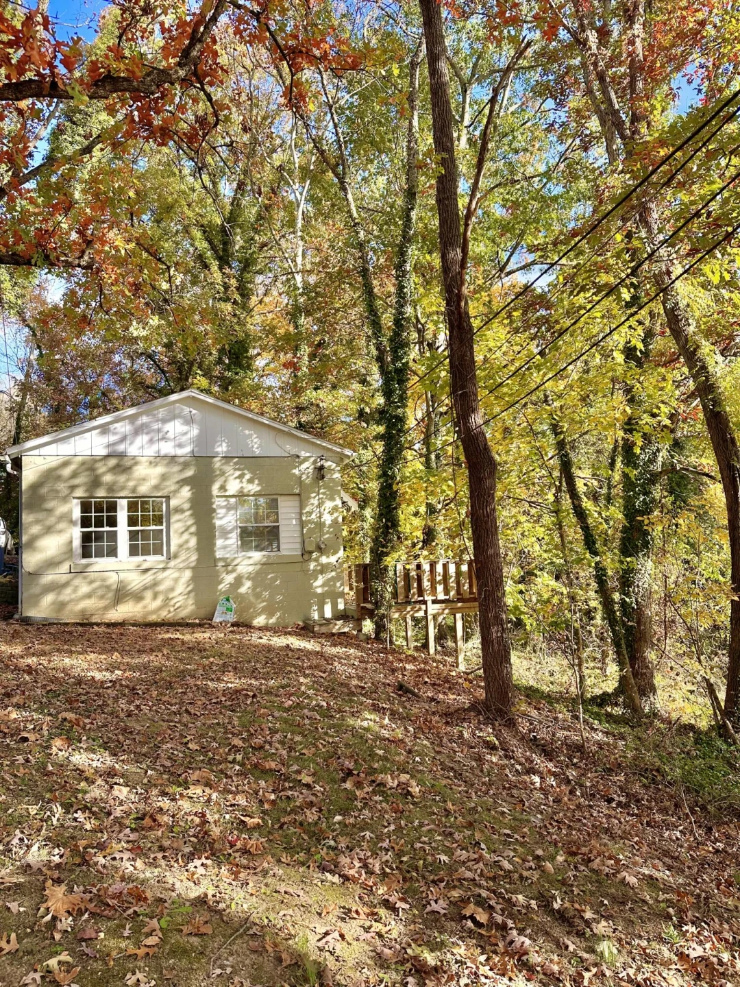 702 Jefferson AVE - Photo 4