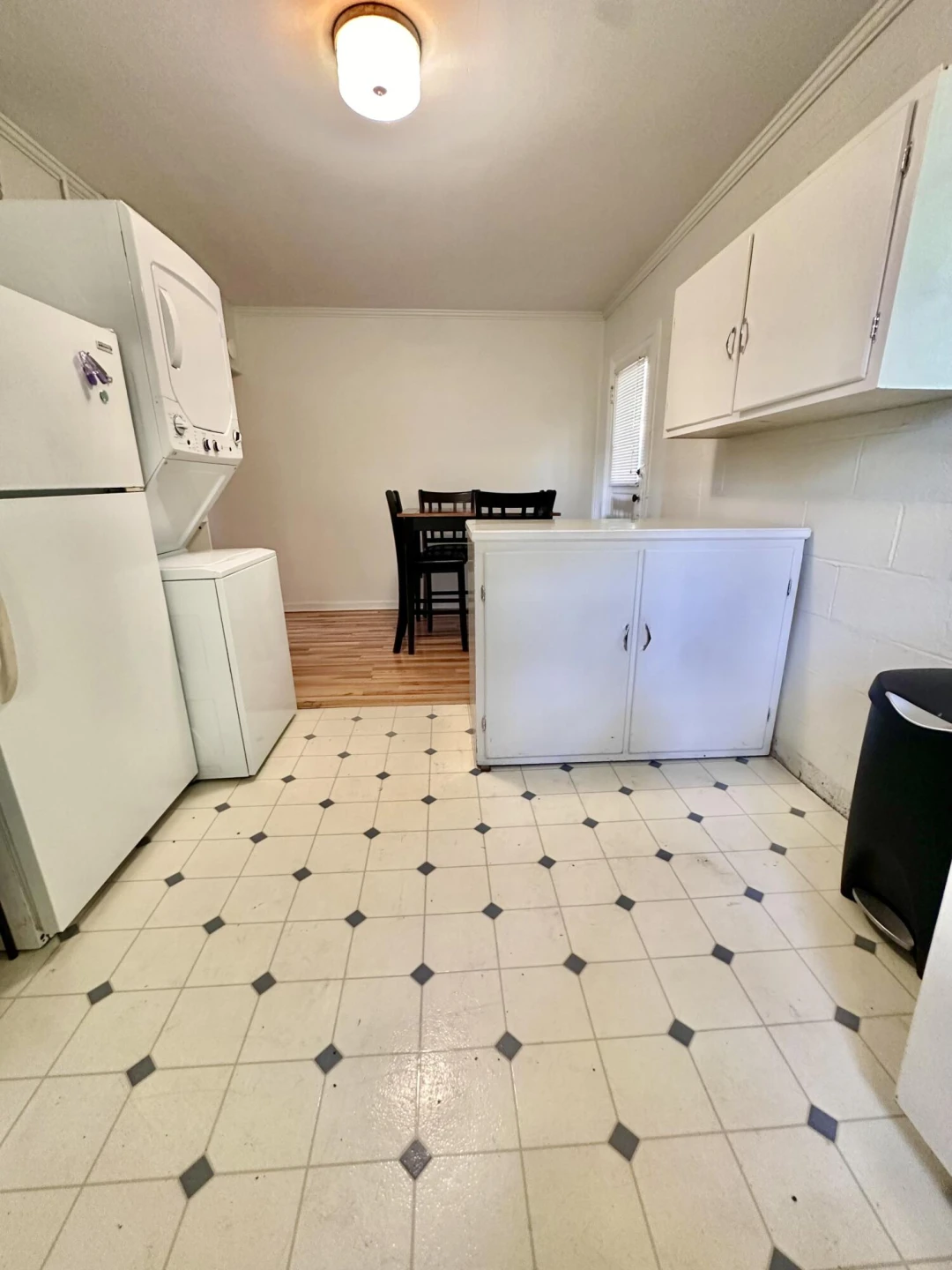 702 Jefferson AVE - Photo 16