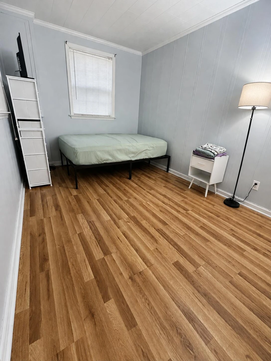 702 Jefferson AVE - Photo 17
