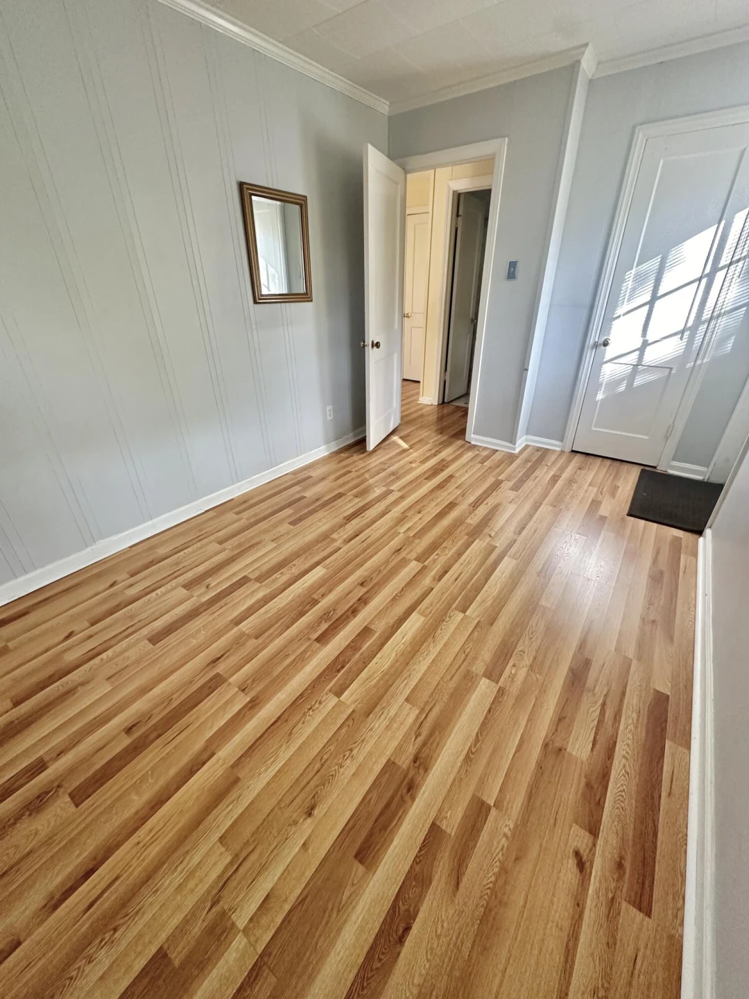 702 Jefferson AVE - Photo 18