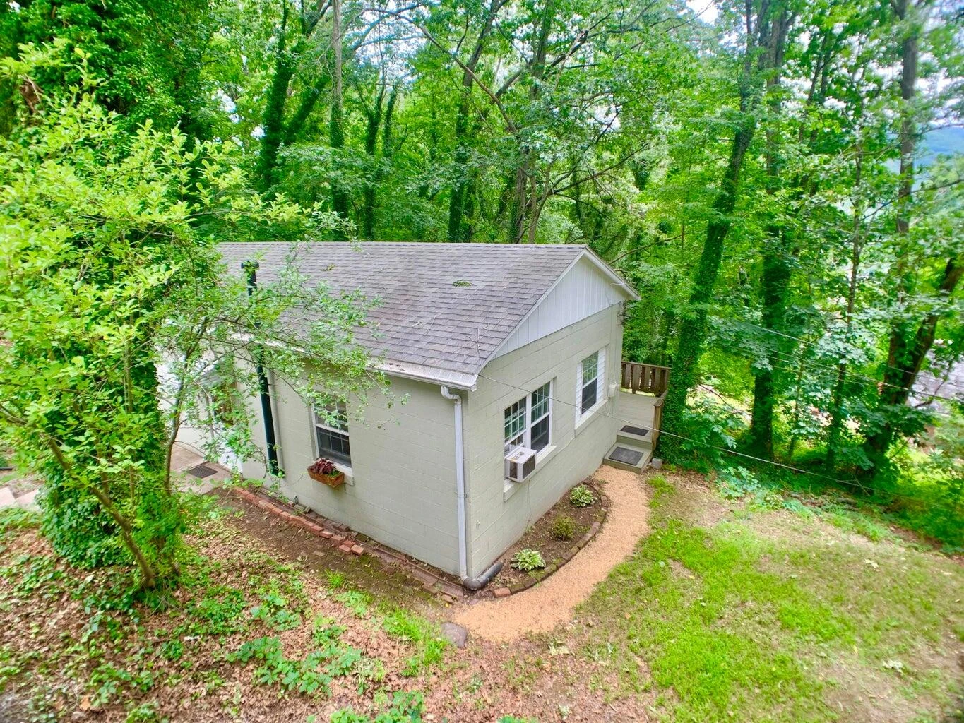 702 Jefferson AVE - Photo 25