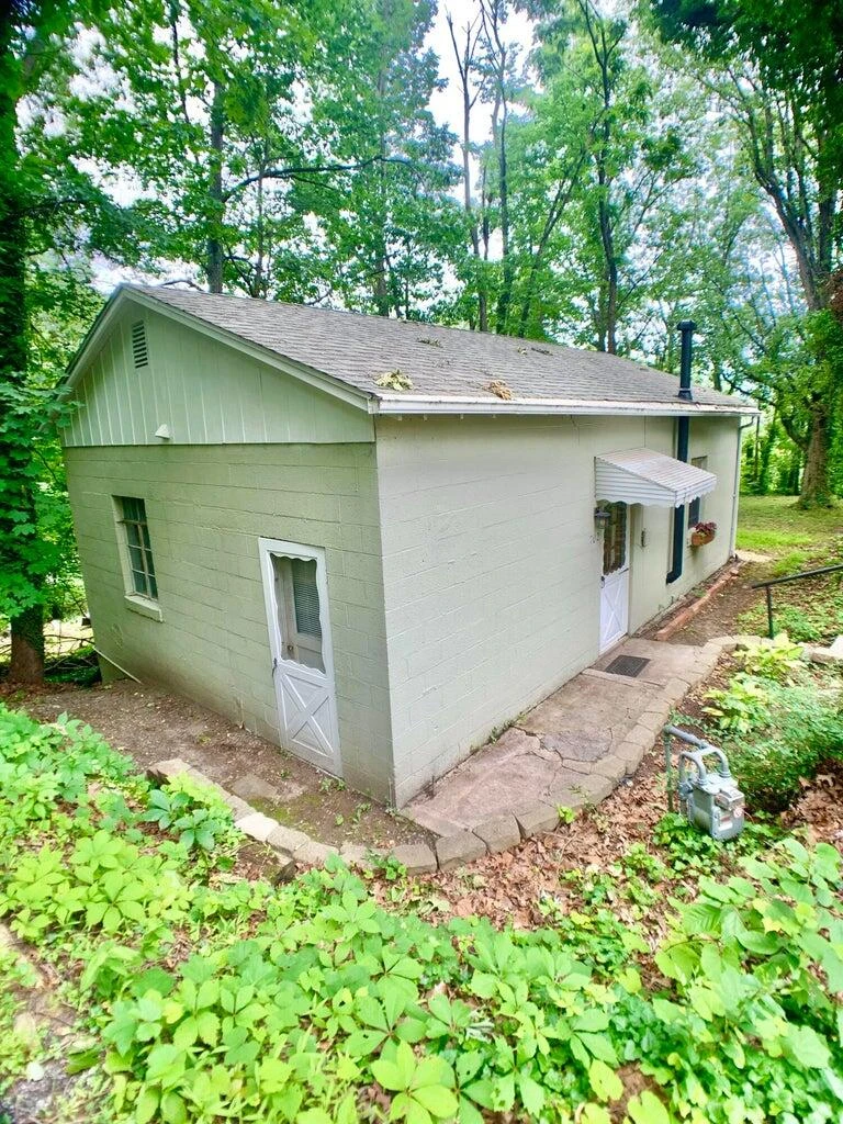 702 Jefferson AVE - Photo 29