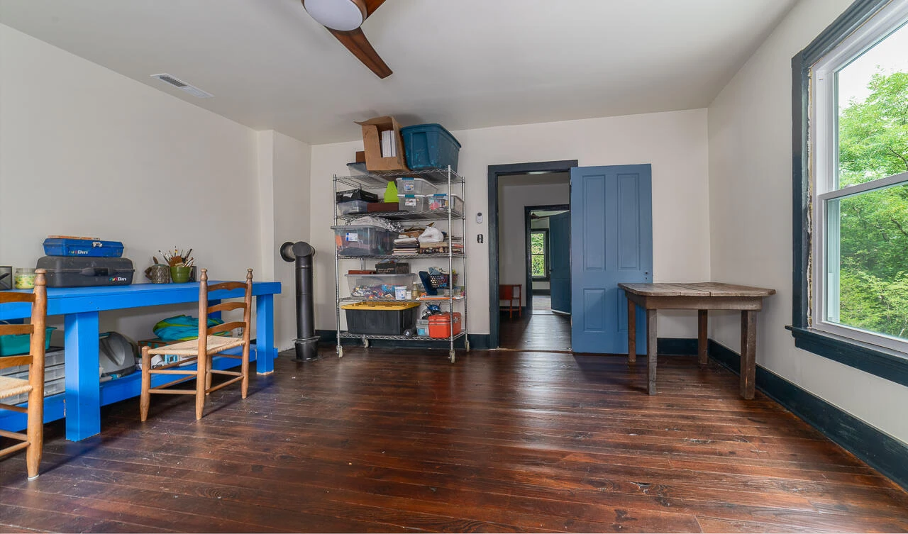76 Main St - Photo 25