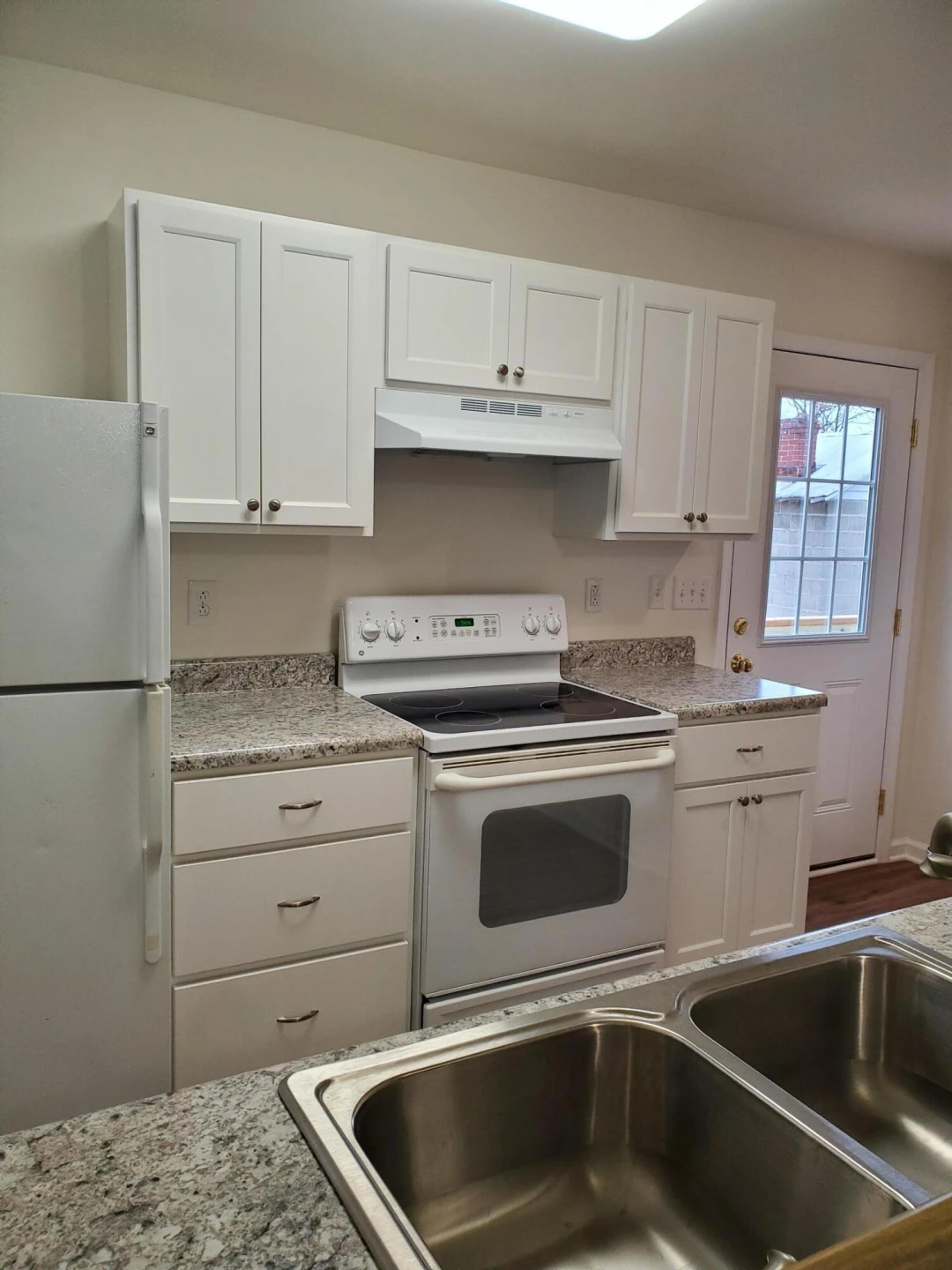210 W 29th St - Photo 34