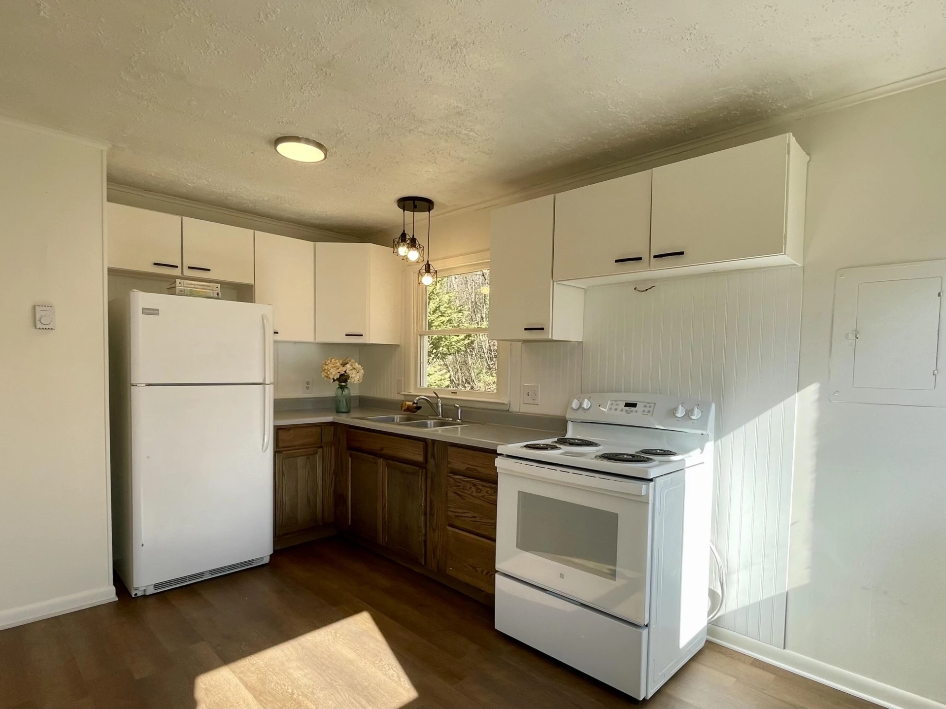 1914 Cedar Ave - Photo 7