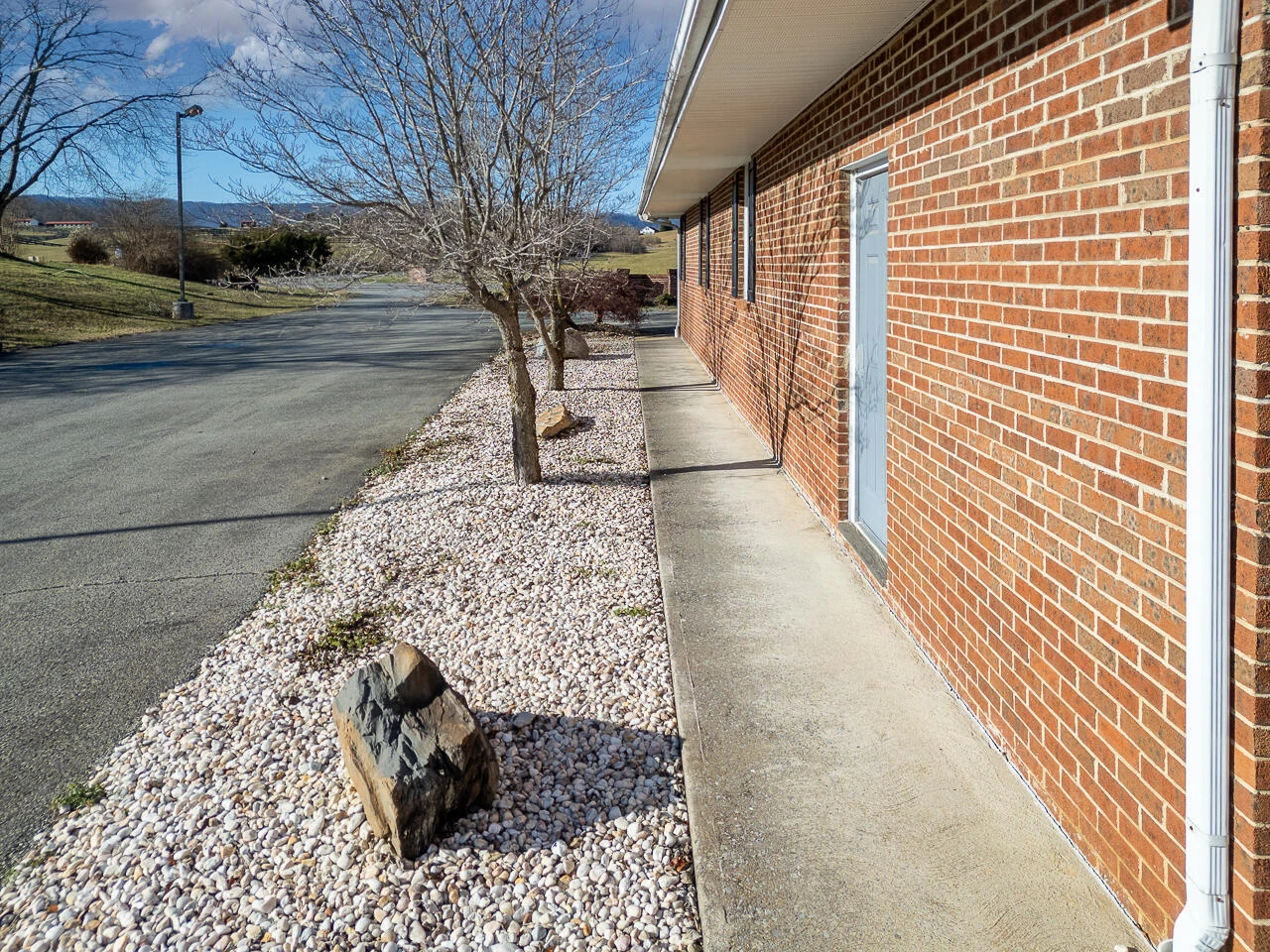 3997 S LEE Highway - Photo 13
