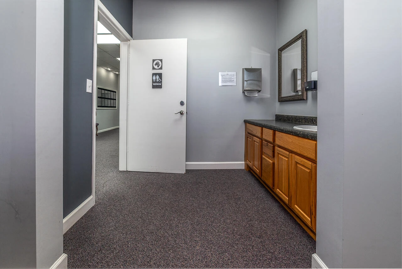3997 S LEE Highway - Photo 24
