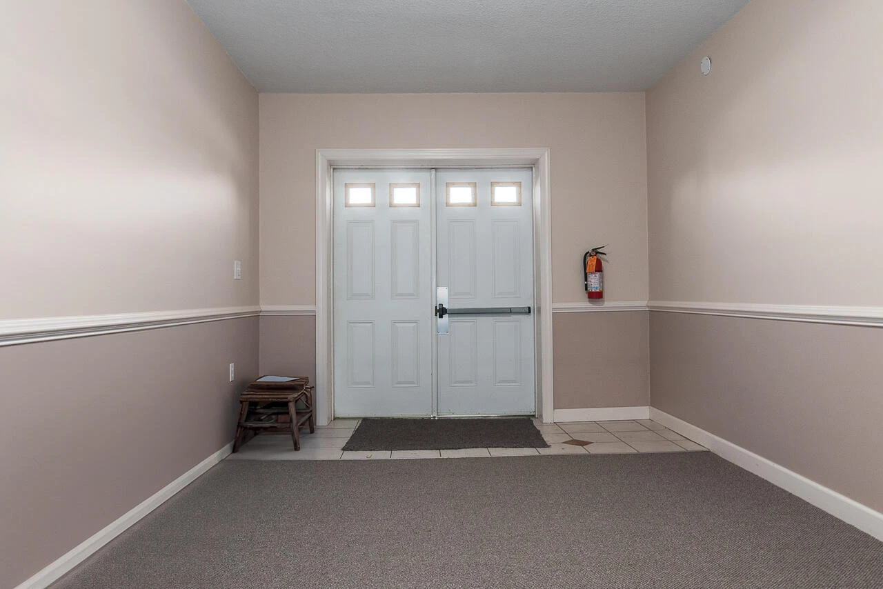3997 S LEE Highway - Photo 37