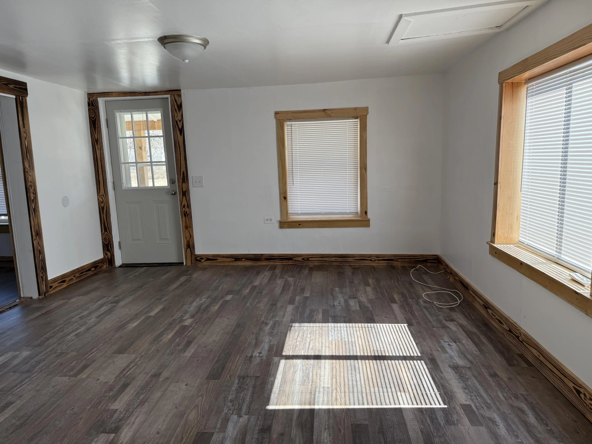 1407 Walnut Ave - Photo 3