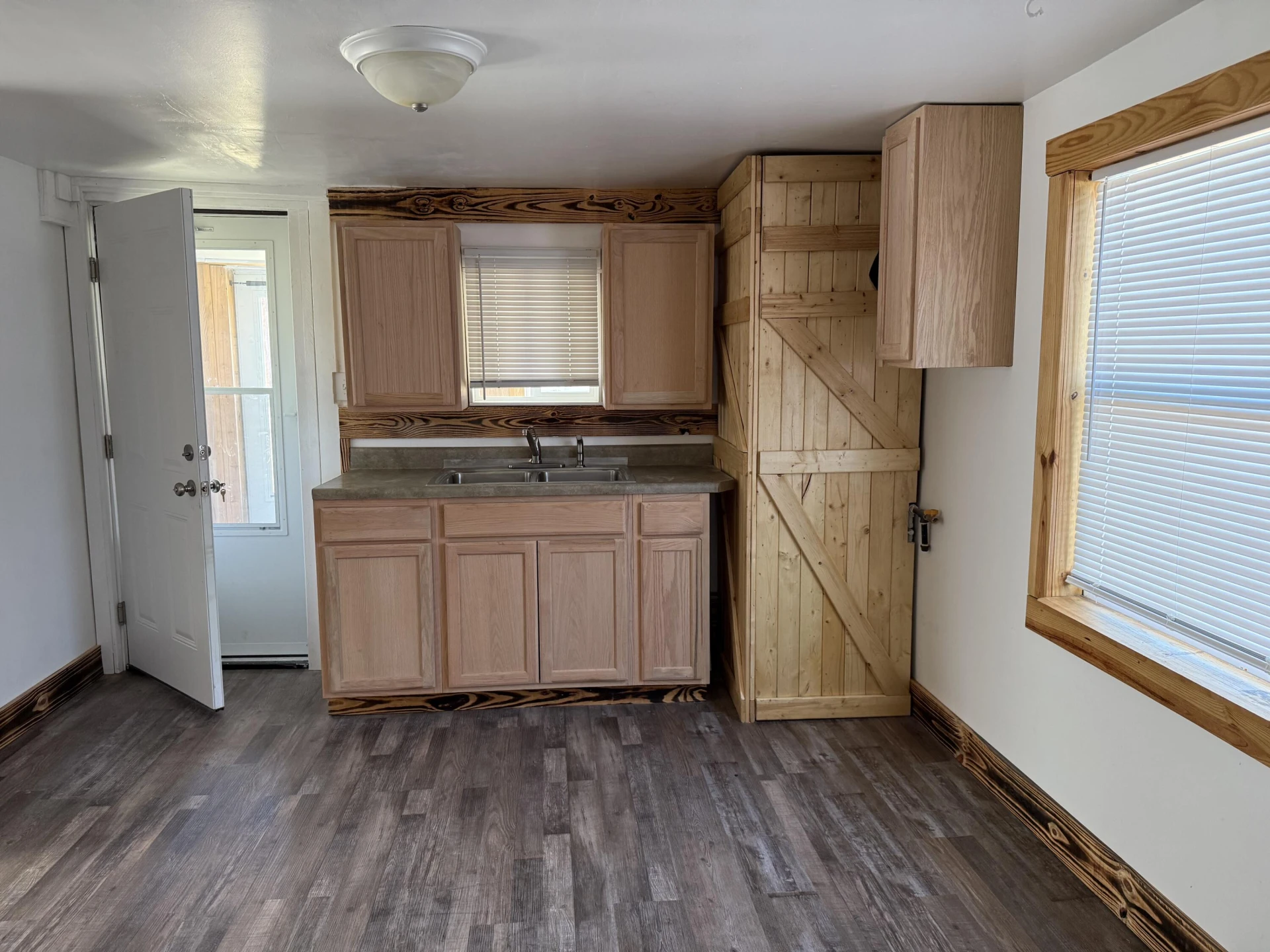 1407 Walnut Ave - Photo 4