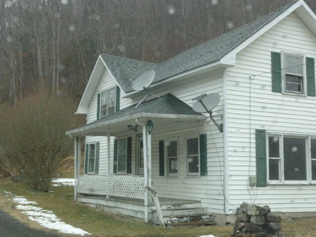 9746 Big Valley Rd