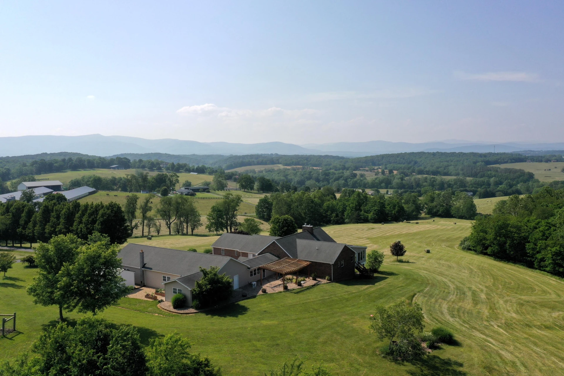162 Trinity Ln - Photo 5
