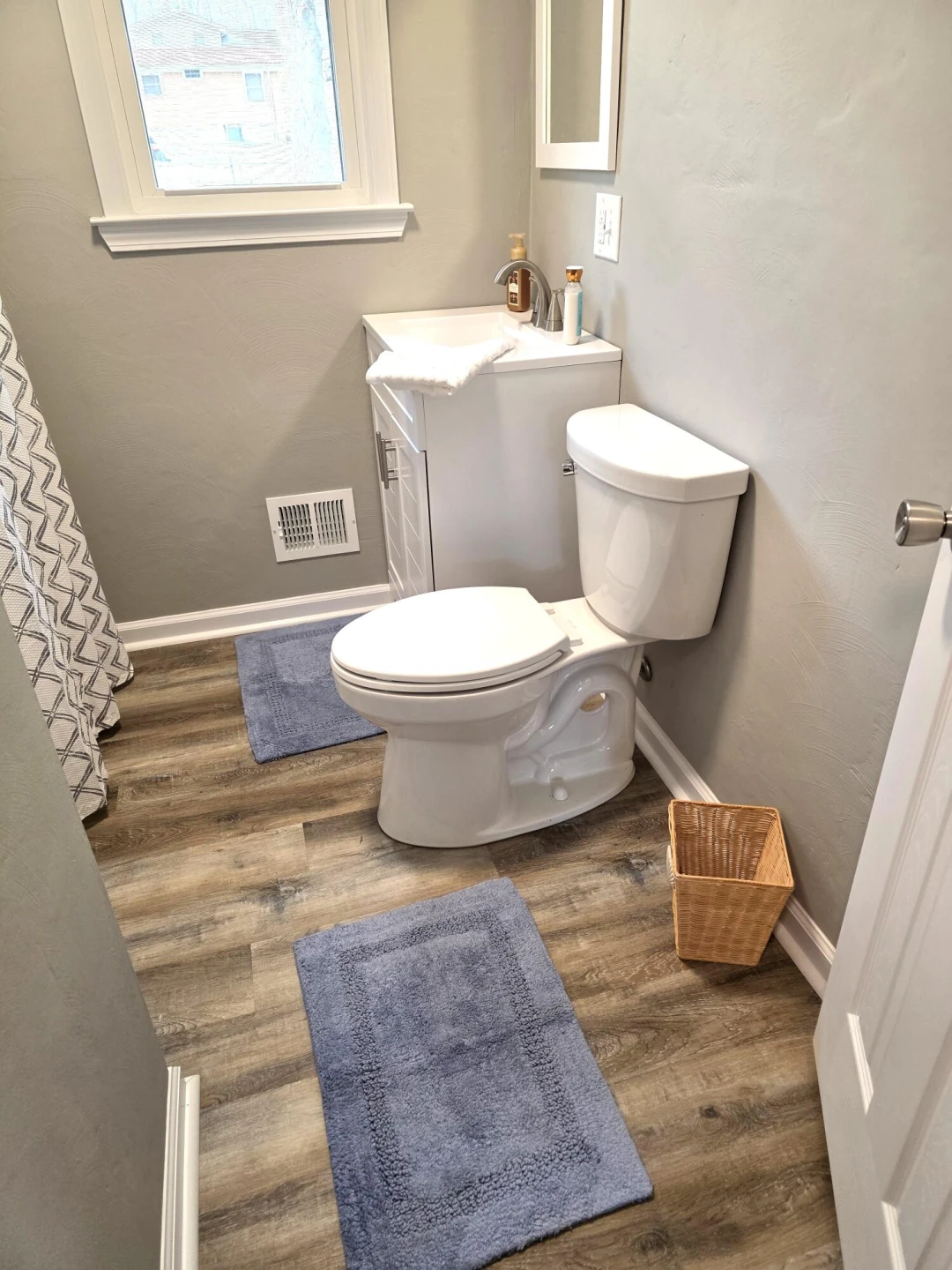 1336 Fitzlee St - Photo 10
