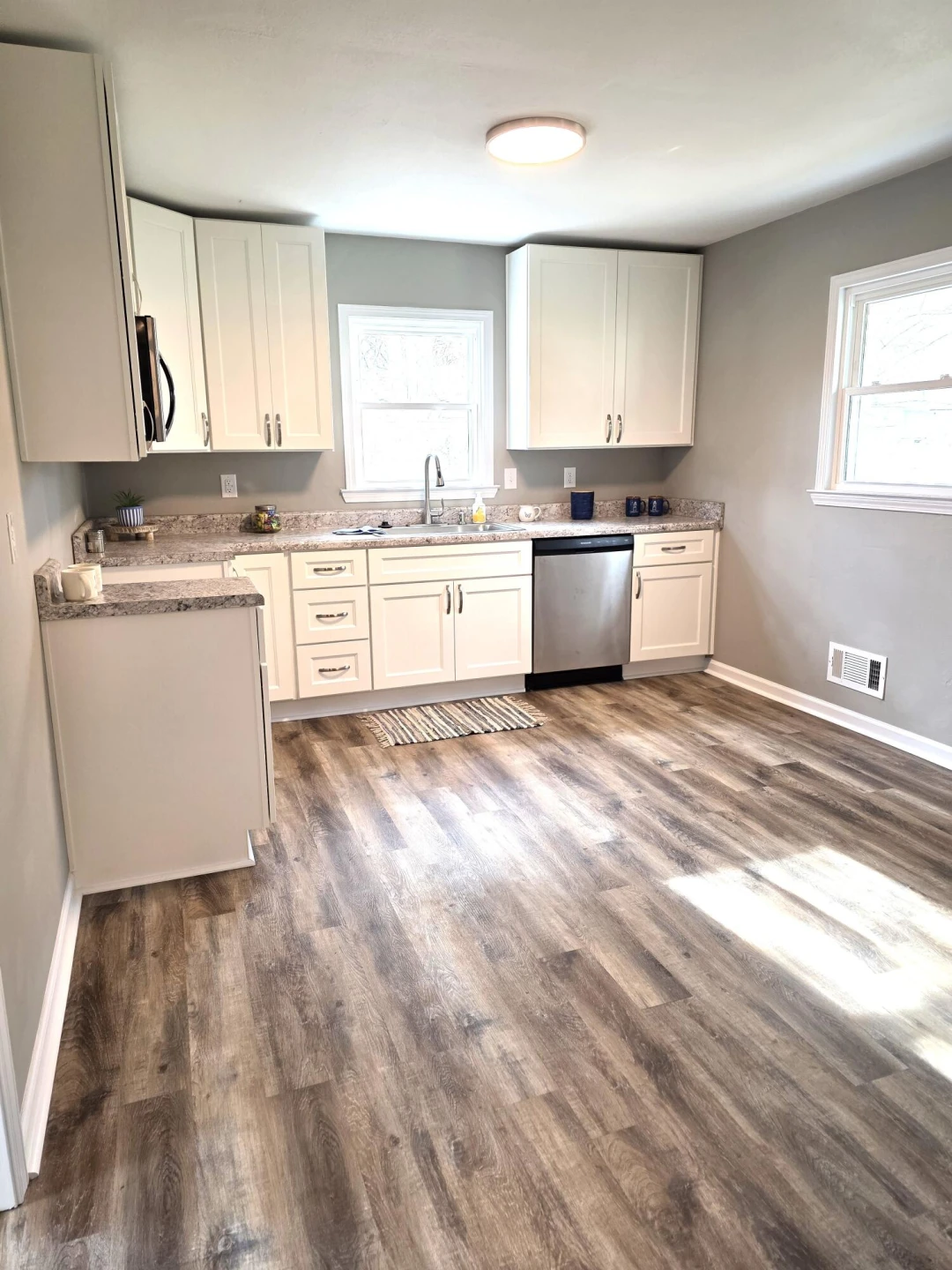 1336 Fitzlee St - Photo 14