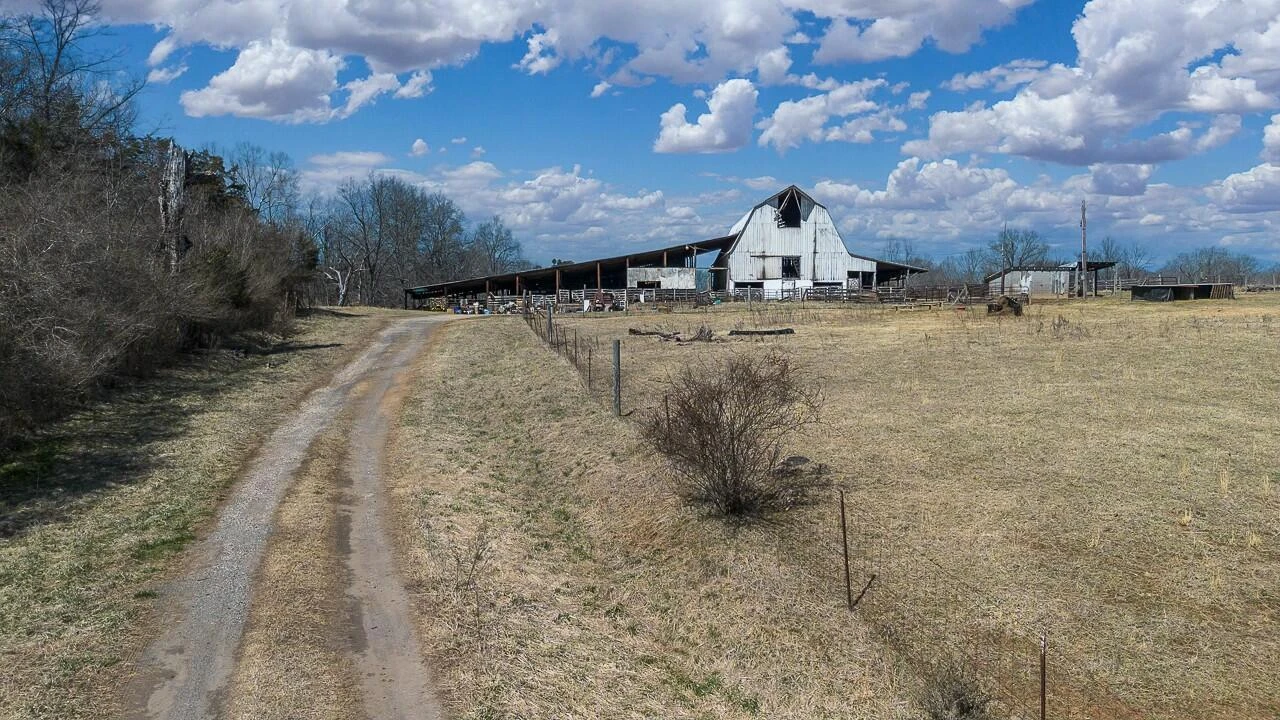 2350 S Amherst Highway - Photo 7