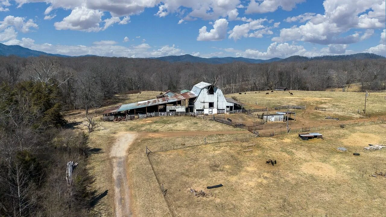 2350 S Amherst Highway - Photo 8