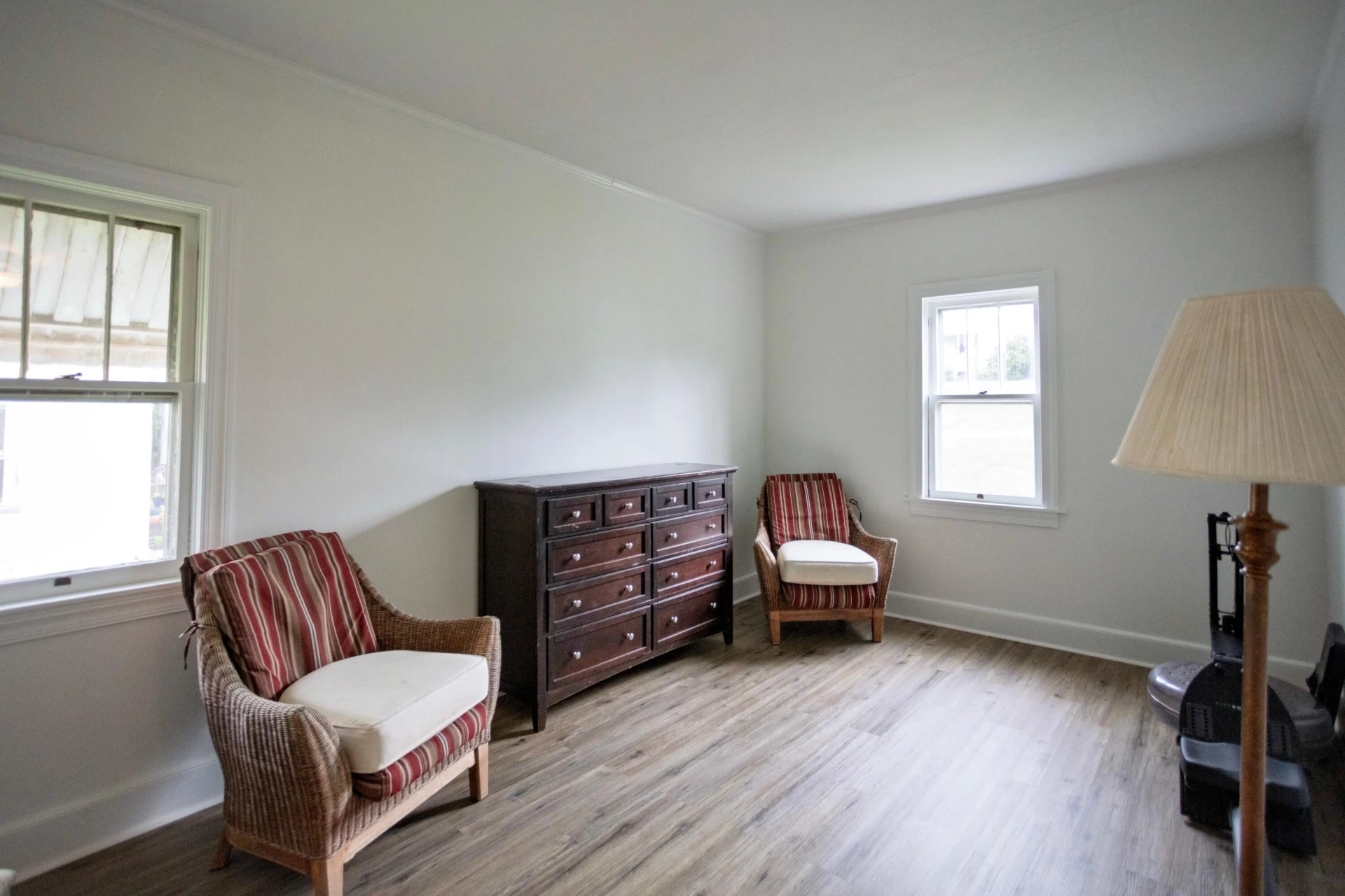 307 Elm Ave - Photo 5