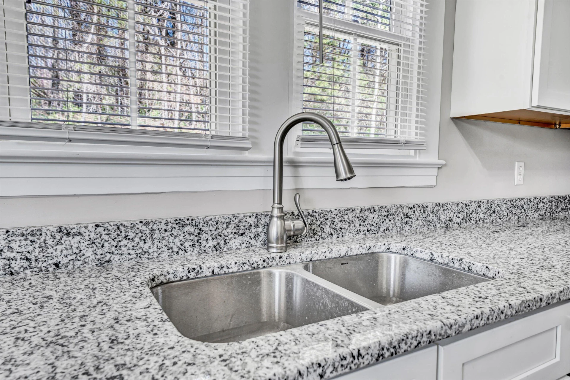 319 Trinity Rd - Photo 13
