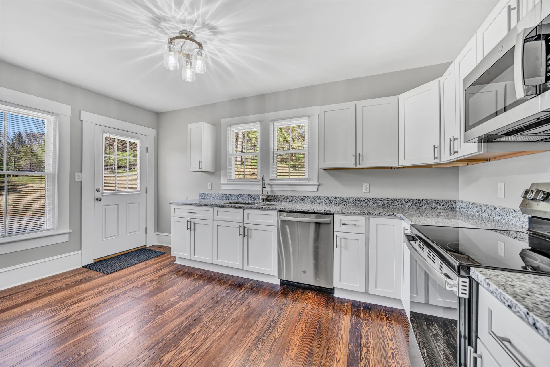 319 Trinity Rd - Photo 16