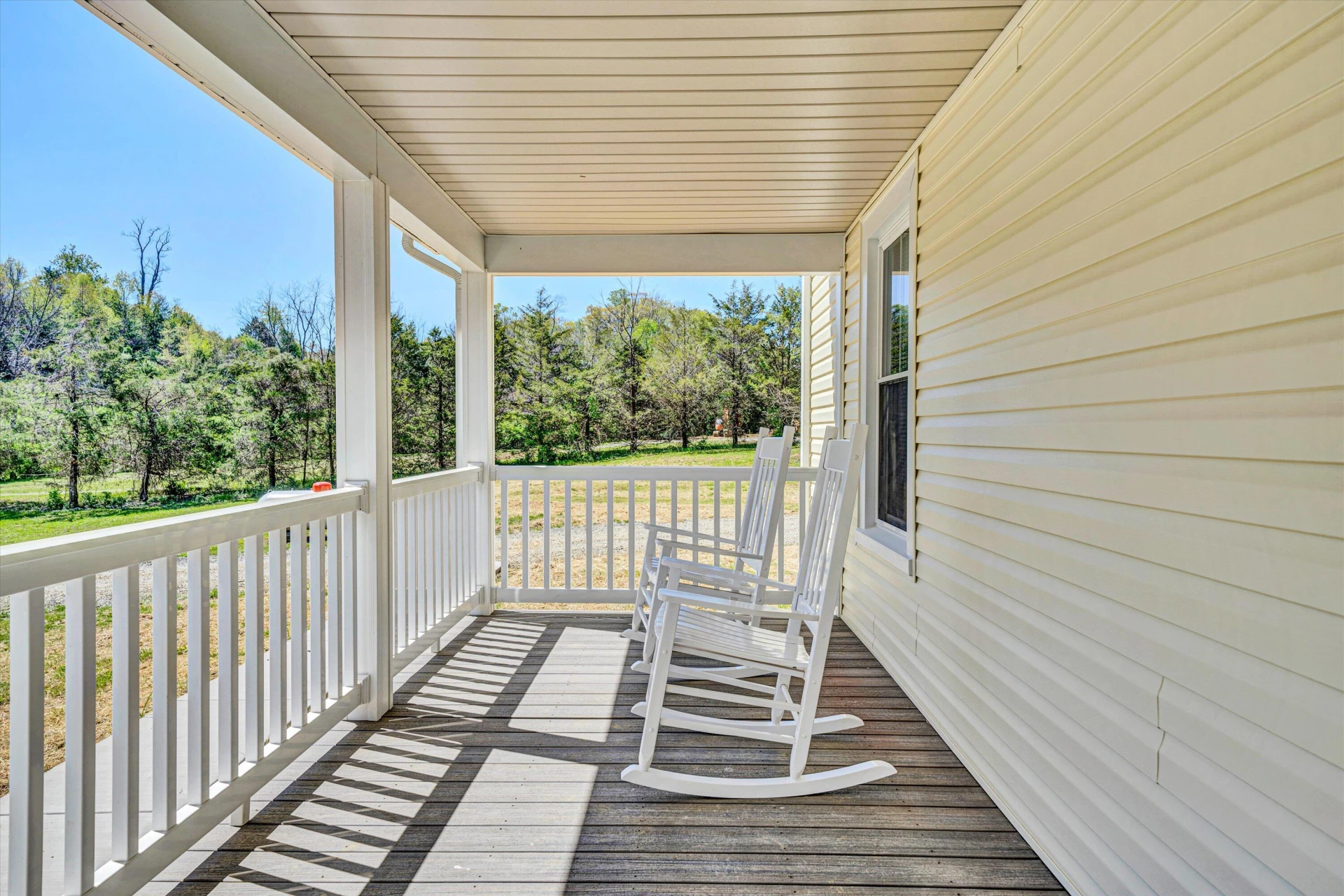 319 Trinity Rd - Photo 3