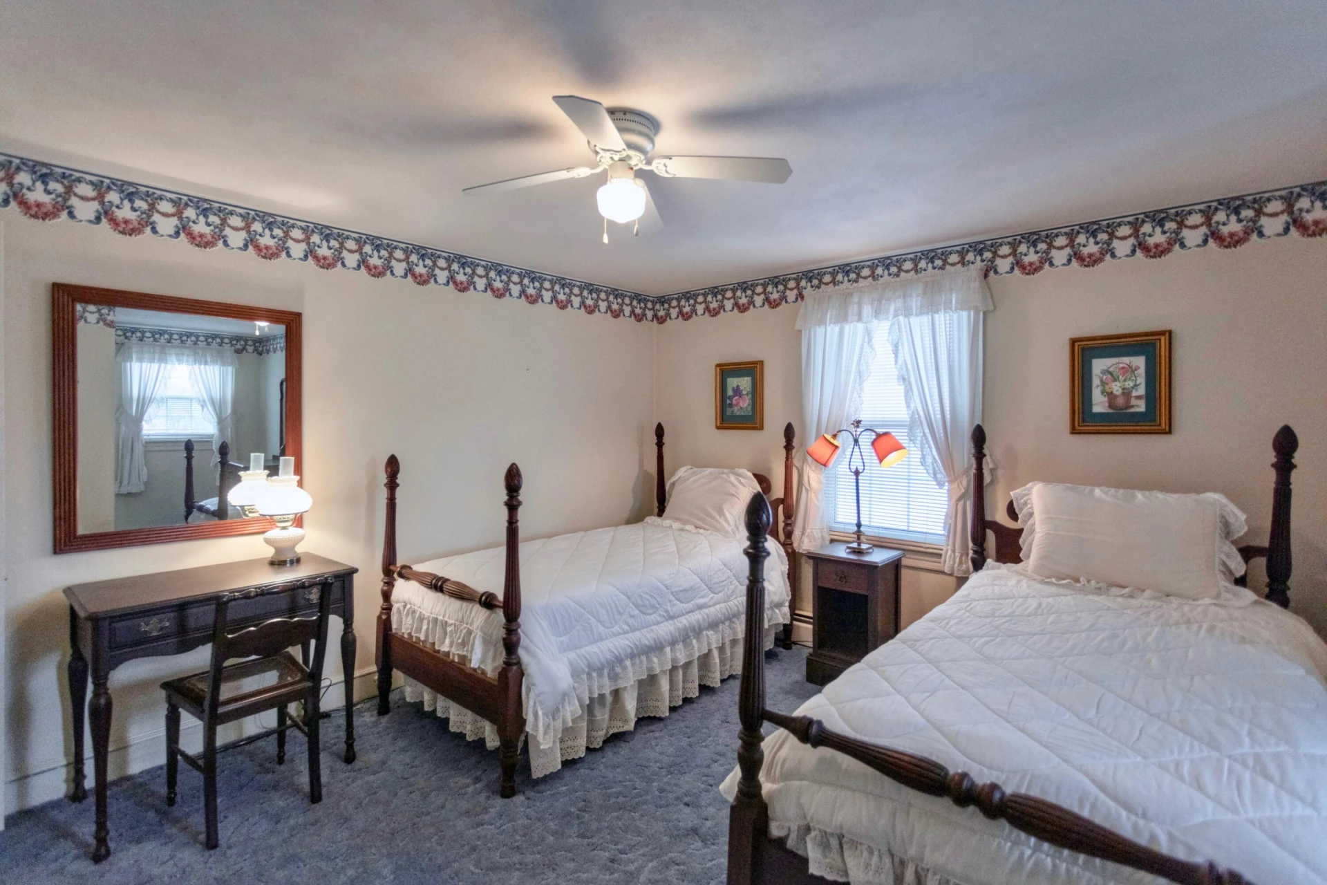 809 S Main St - Photo 16