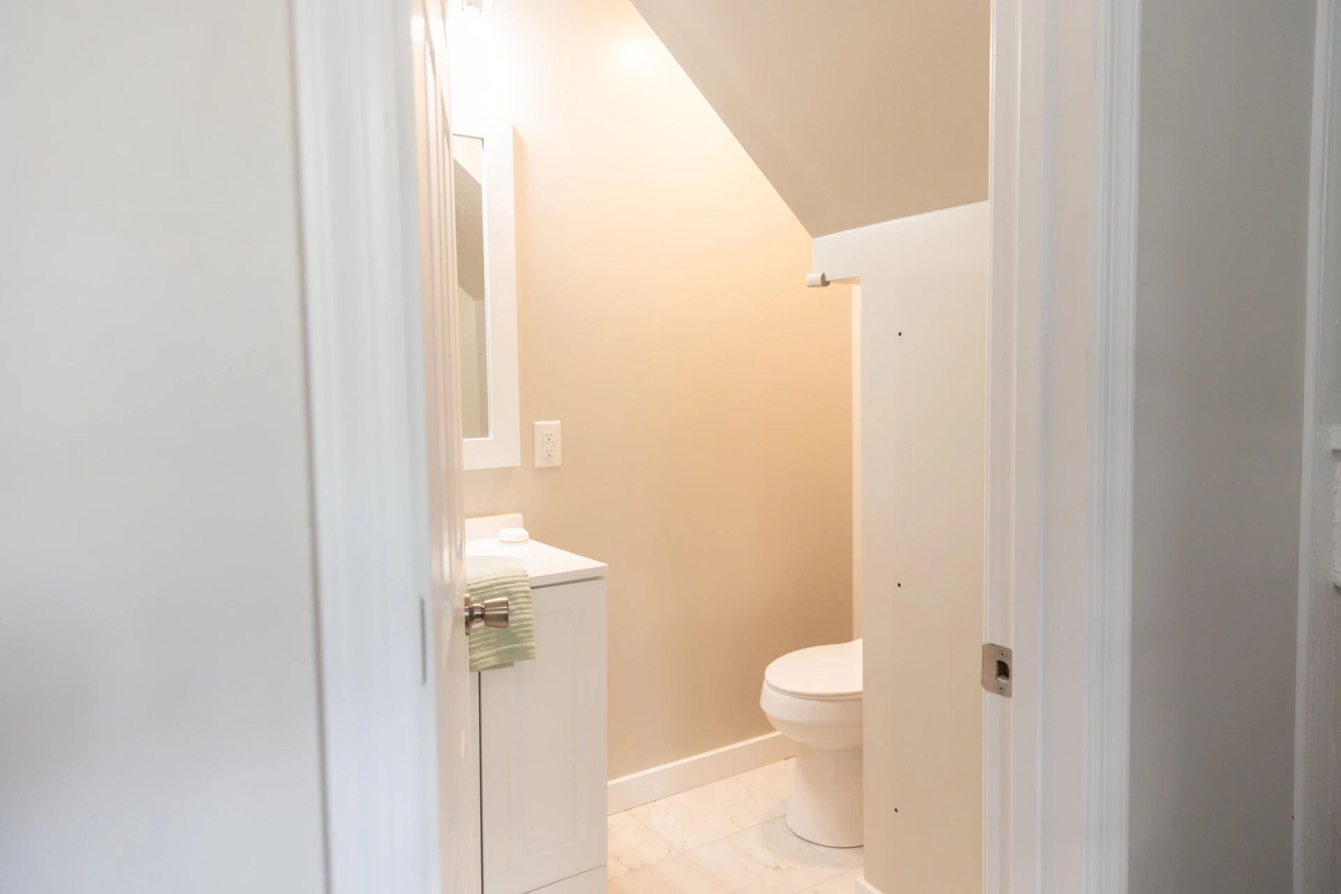 825 W 29th St - Photo 15