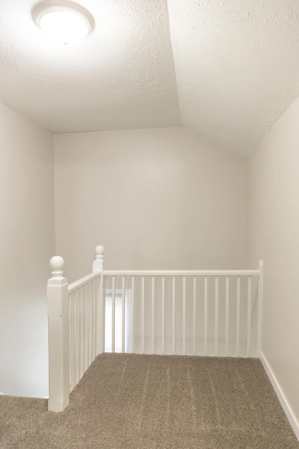 825 W 29th St - Photo 26
