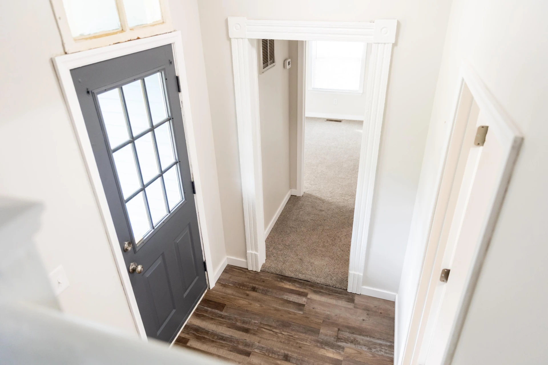825 W 29th St - Photo 33