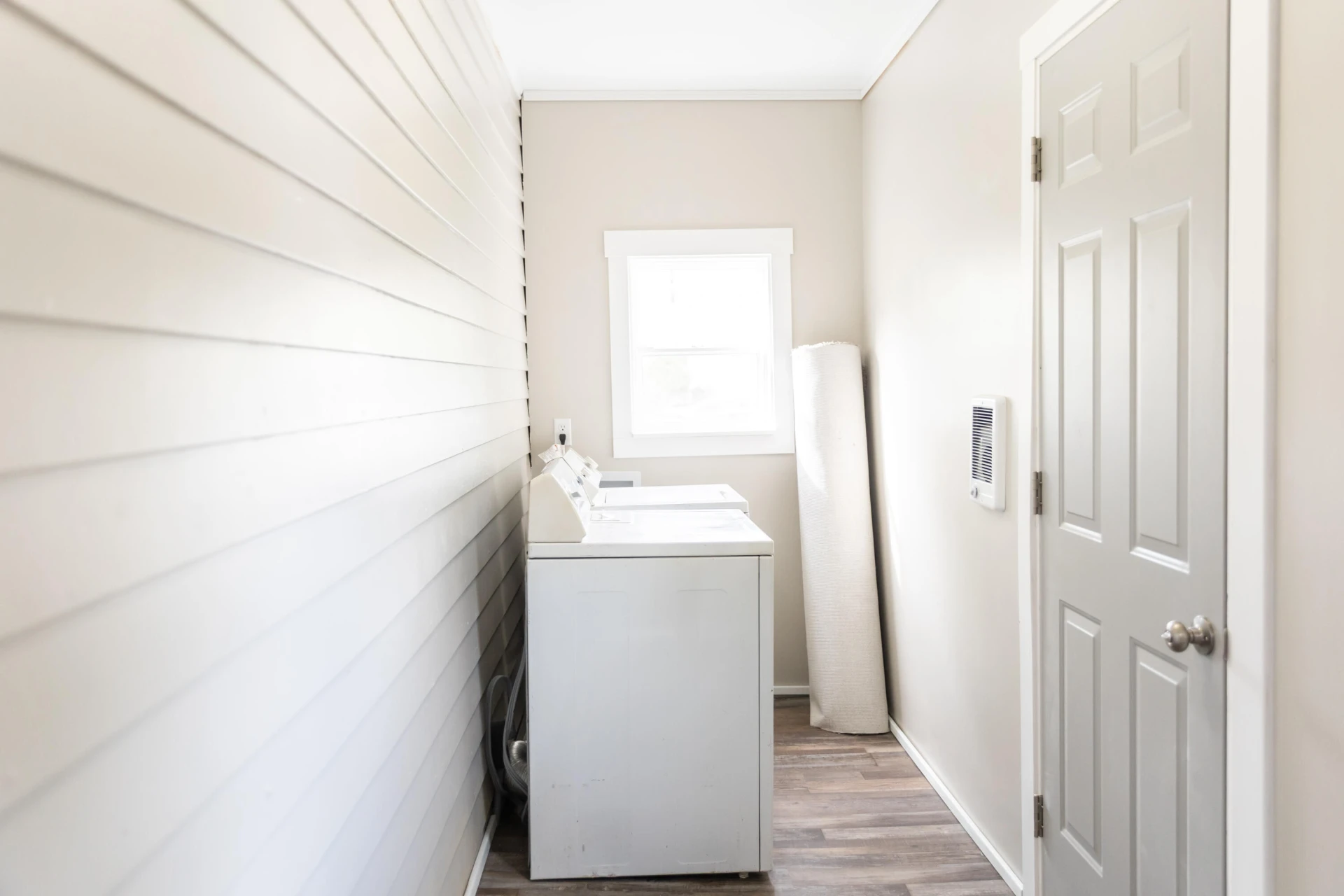 825 W 29th St - Photo 35