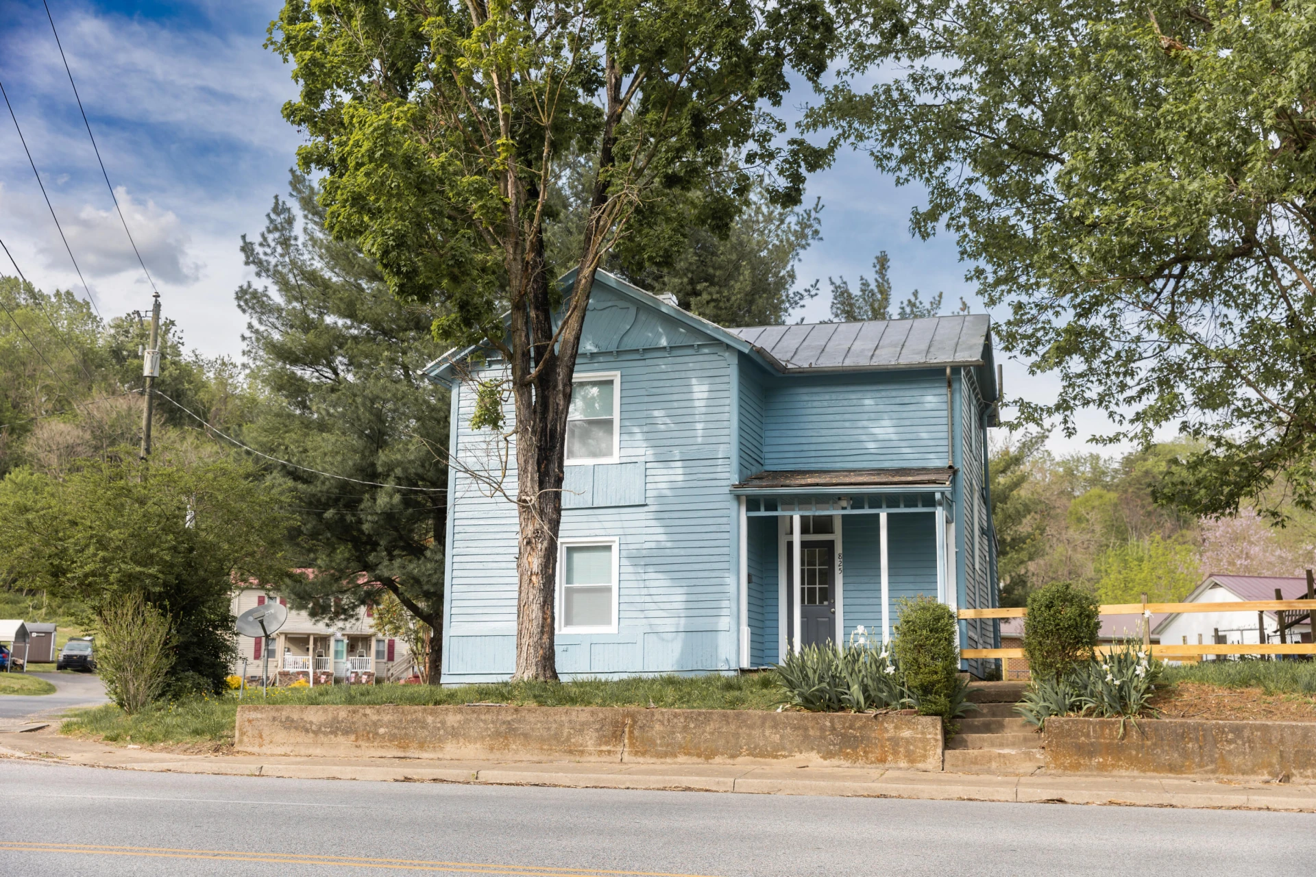 825 W 29th St - Photo 36
