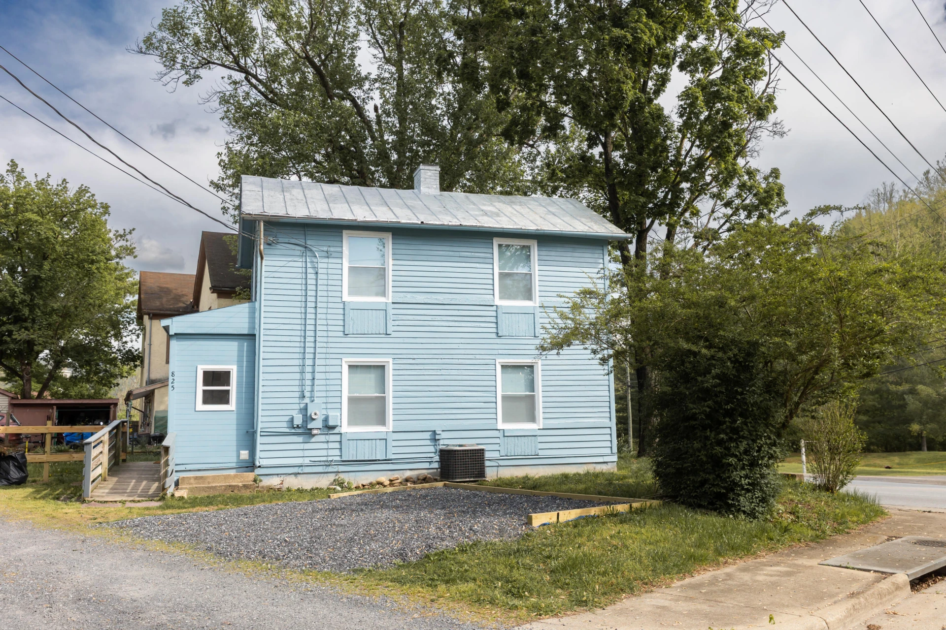 825 W 29th St - Photo 39